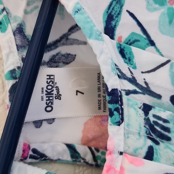 OshKosh floral cap sleeve dress, size 7, great condition. - Picture 2 of 7